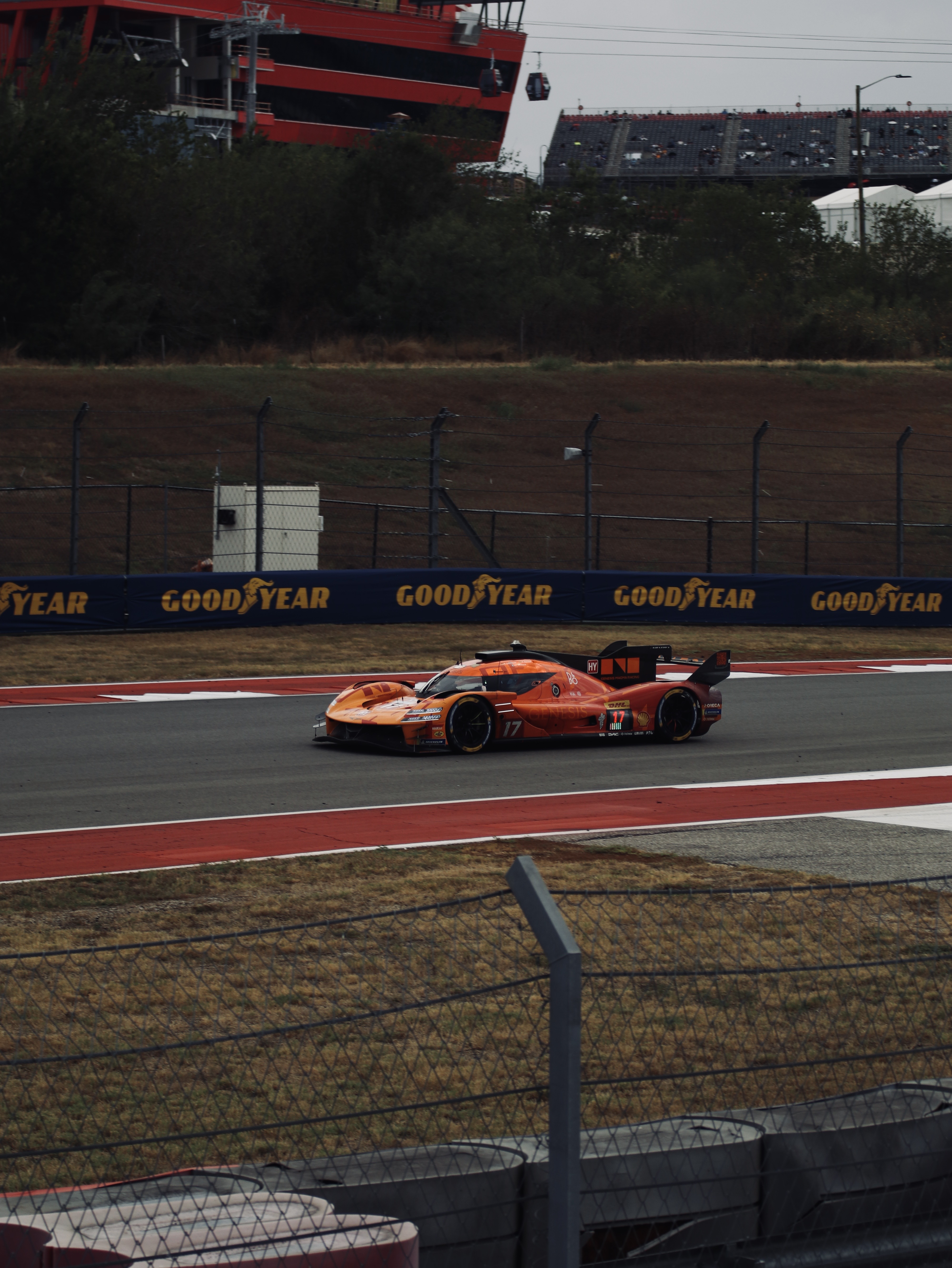 Racing photograph 02